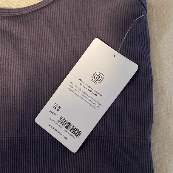 ATHLETA Aurora Cami Ribbed sz M NWT - Picture 2 of 3